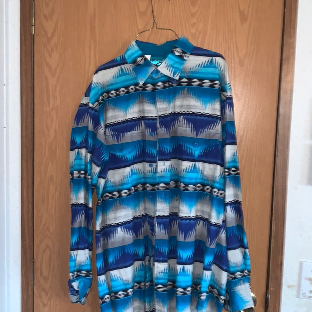 Roper Western Retro Button Shirt, Size Large, Great Condition